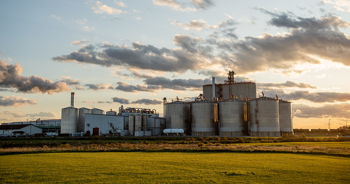 A landscape shot of an ethanol plant.