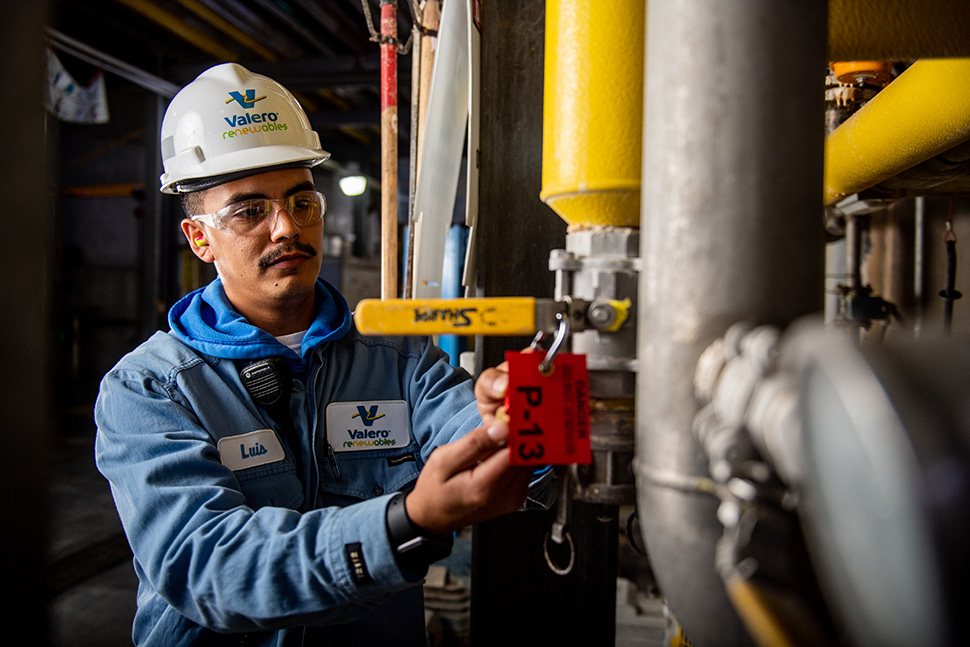 A maintenance technician at Valero