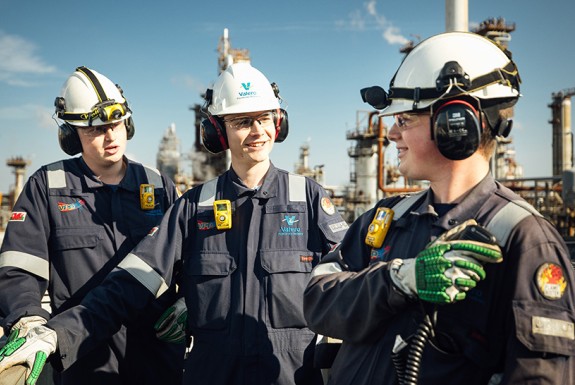 Students at Pembroke refinery