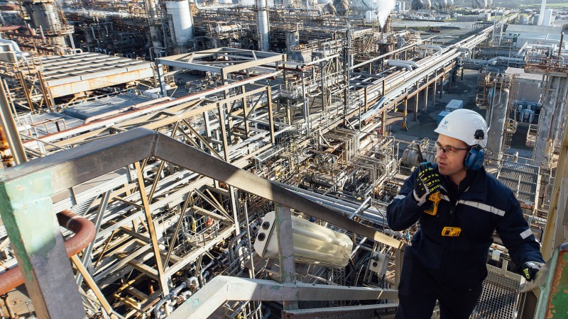 An employee at Pembroke refinery